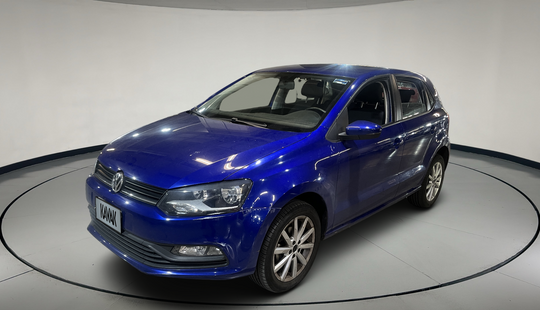 Volkswagen • Polo