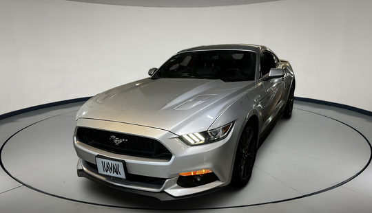 Ford • Mustang