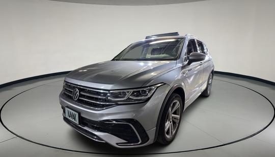 Volkswagen • Tiguan