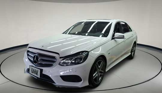 Mercedes Benz • Clase E