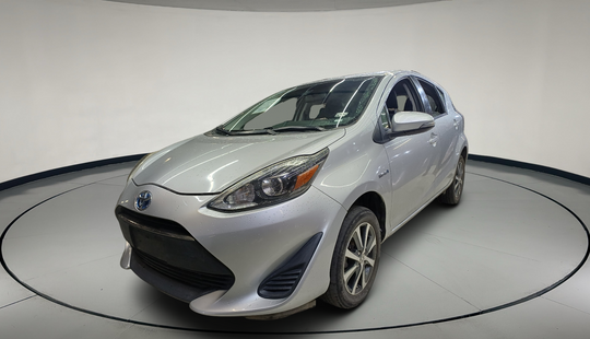 Toyota • Prius C