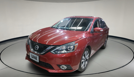 Nissan • Sentra