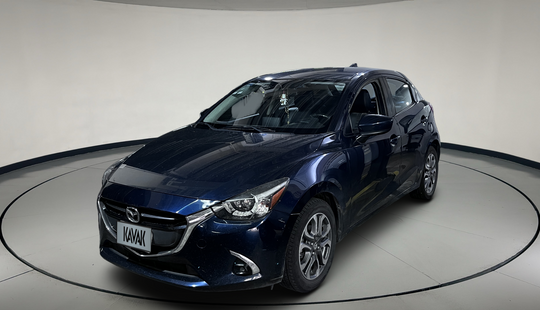 Mazda • Mazda 2