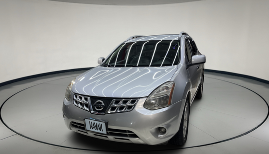 Nissan • Rogue