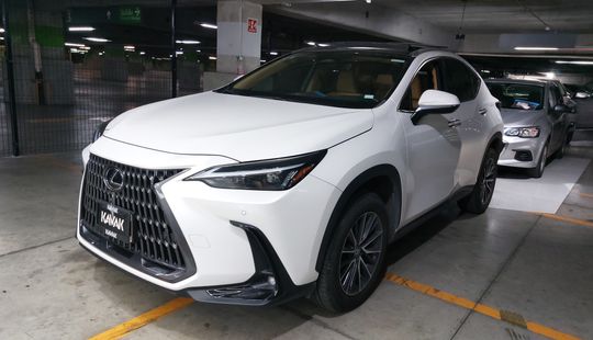 Lexus • NX