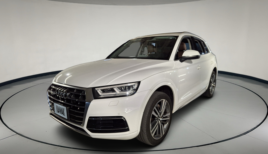 Audi • Q5