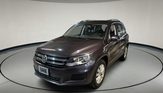 Volkswagen • Tiguan