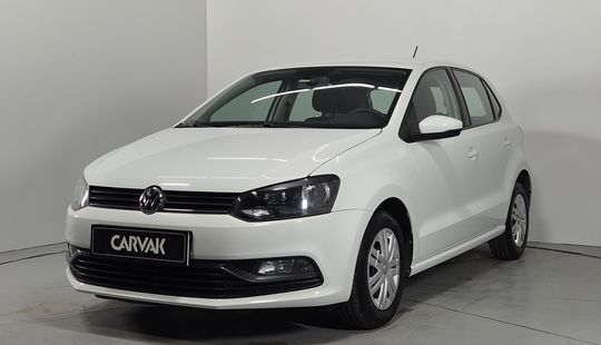 Volkswagen • Polo
