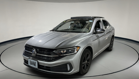 Volkswagen • Jetta