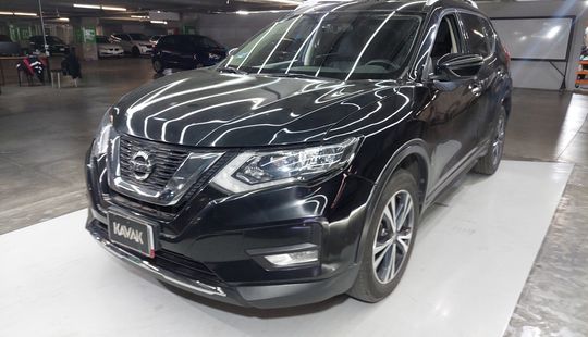 Nissan • X-Trail
