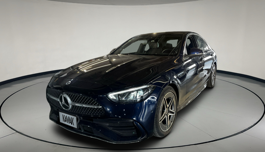 Mercedes Benz • Clase C