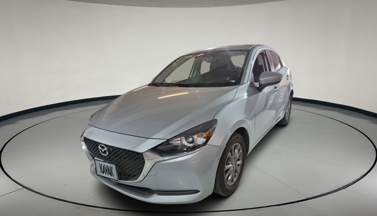 Mazda • Mazda 2