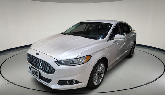 Ford • Fusion