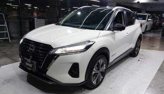 Nissan • Kicks