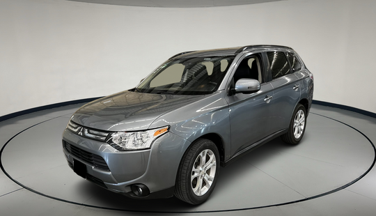 Mitsubishi • Outlander