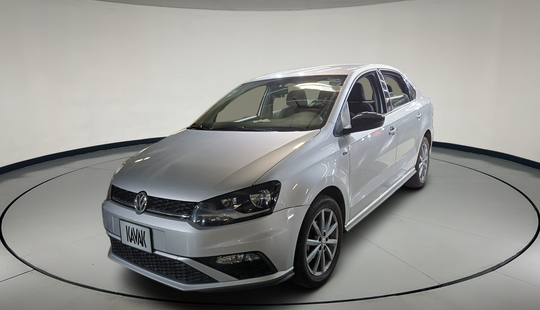 Volkswagen • Vento
