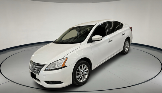Nissan • Sentra