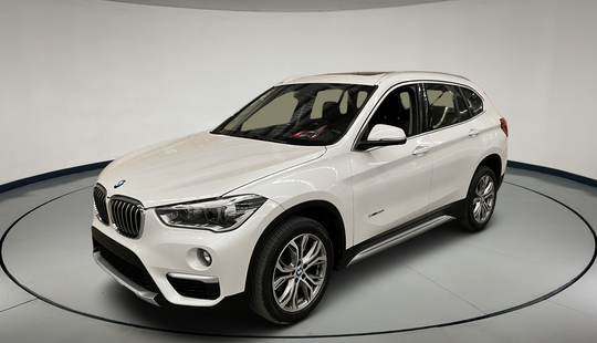 Bmw • X1