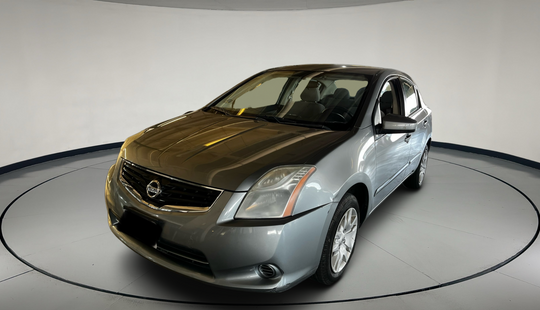 Nissan • Sentra