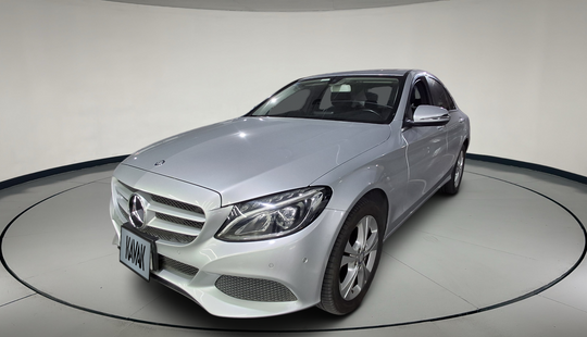 Mercedes Benz • Clase C