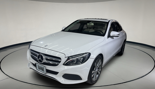 Mercedes Benz • Clase C