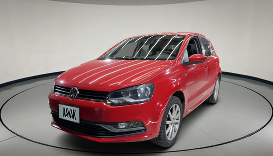 Volkswagen • Polo