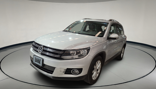 Volkswagen • Tiguan