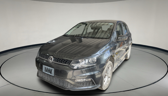Volkswagen • Polo