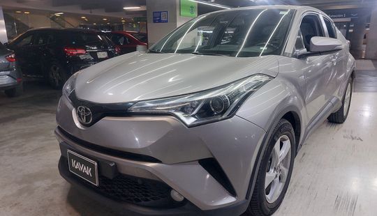 Toyota • C-HR