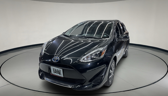 Toyota • Prius C