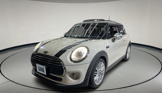 Mini • Cooper