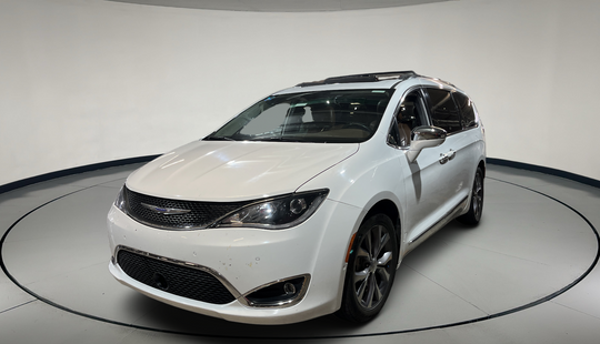 Chrysler • Pacifica