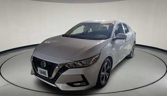 Nissan • Sentra