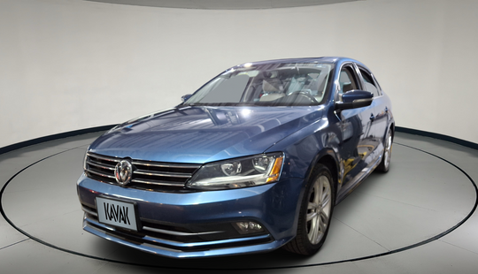Volkswagen • Jetta