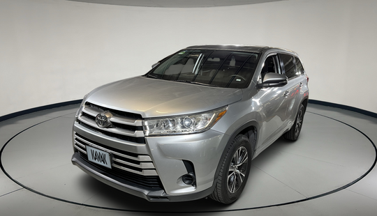 Toyota • Highlander