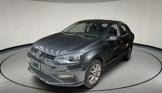 Volkswagen • Vento