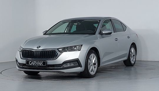 Skoda • Octavia