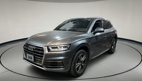 Audi • Q5