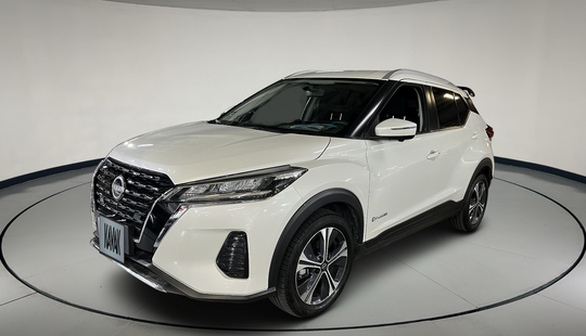 Nissan • Kicks Play