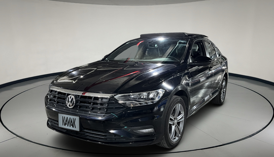 Volkswagen • Jetta