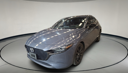 Mazda • Mazda 3