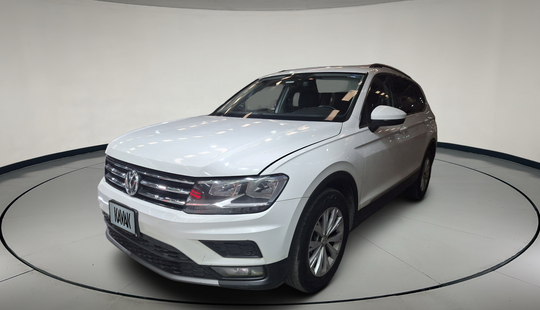 Volkswagen • Tiguan