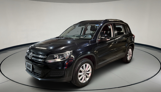 Volkswagen • Tiguan