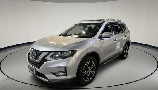 Nissan • X-Trail
