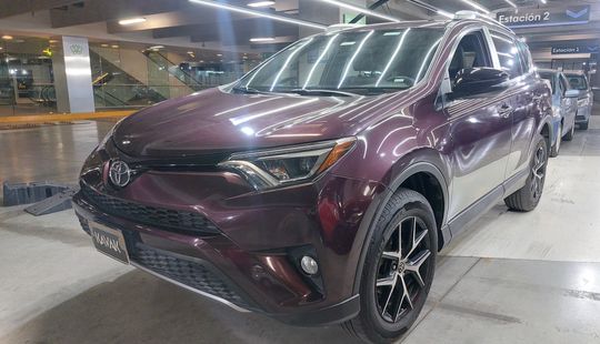 Toyota • RAV4