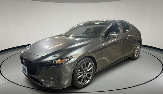 Mazda • Mazda 3