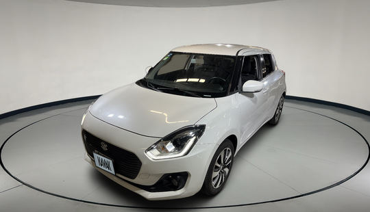 Suzuki • Swift