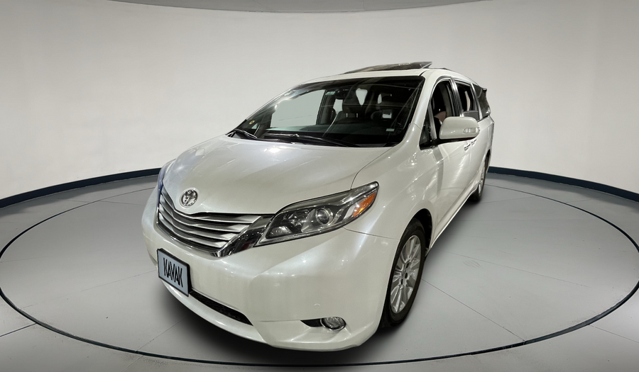 Toyota Sienna 3.5 XLE PIEL AT Minivan 2018