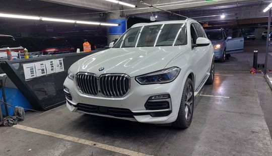 Bmw • X5