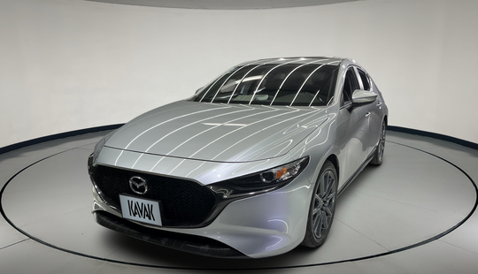 Mazda • Mazda 3